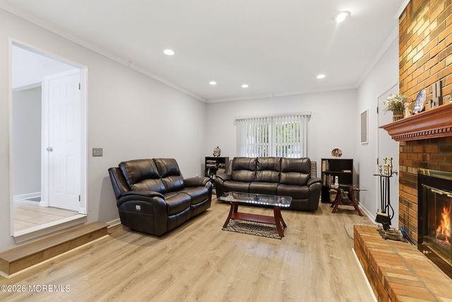 7 N Devon Drive, Manalapan, NJ 07726