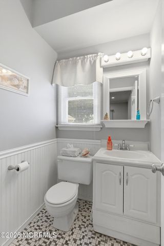 7 N Devon Drive, Manalapan, NJ 07726