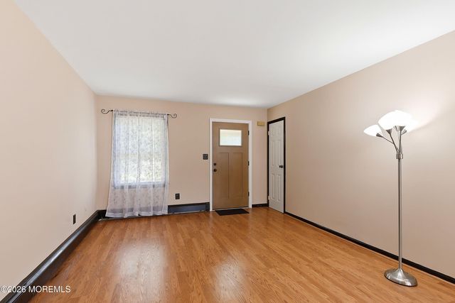 7 N Devon Drive, Manalapan, NJ 07726