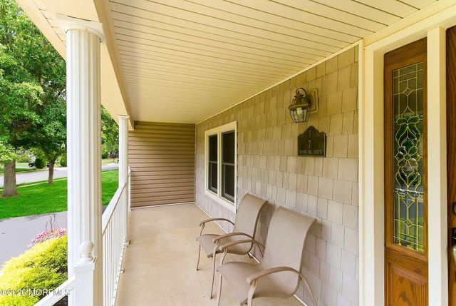 7 N Devon Drive, Manalapan, NJ 07726