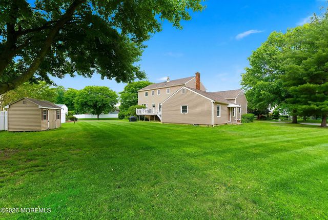 7 N Devon Drive, Manalapan, NJ 07726
