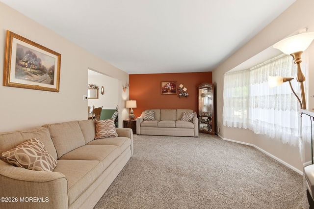 7 N Devon Drive, Manalapan, NJ 07726