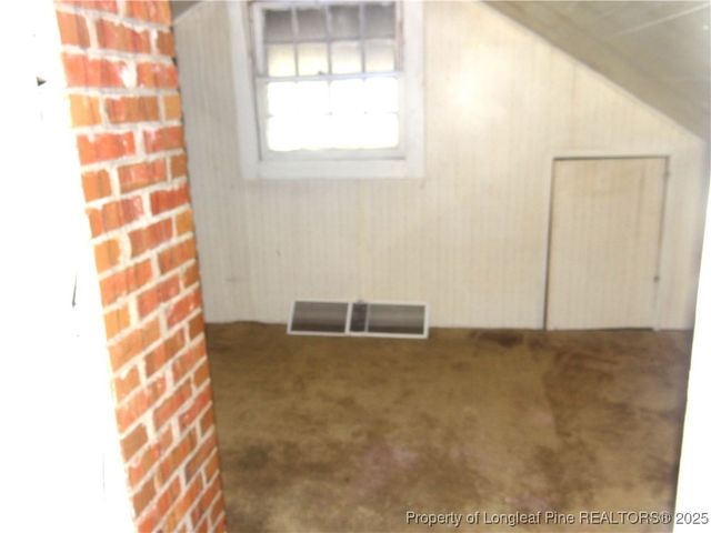 214 S Windsor Drive, Fayetteville, NC 28301
