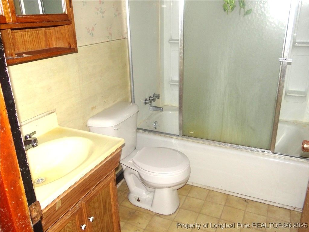 214 S Windsor Drive, Fayetteville, NC 28301 — photo 11