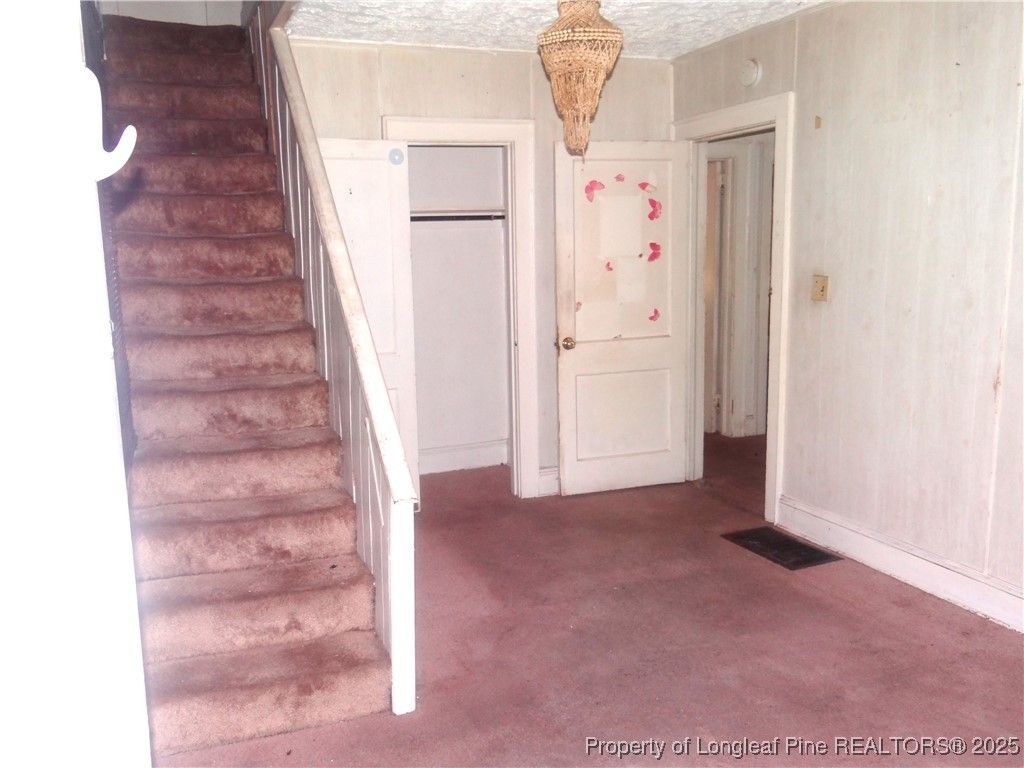 214 S Windsor Drive, Fayetteville, NC 28301 — photo 3