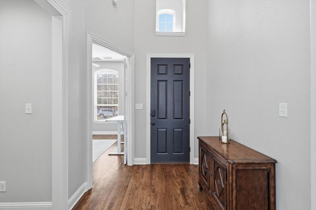 1008 W Bluff Way, Roanoke, TX 76262