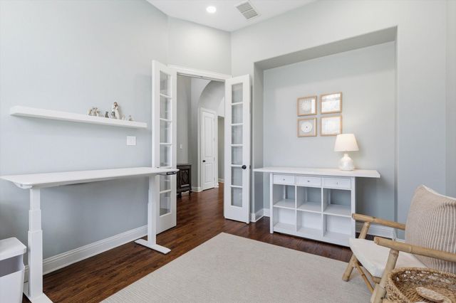 1008 W Bluff Way, Roanoke, TX 76262