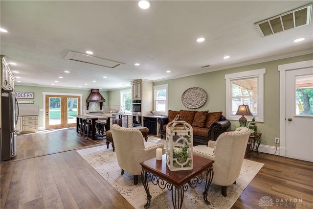 350 Somerset Lane, Waynesville, OH 45068
