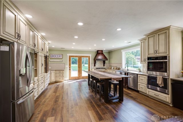 350 Somerset Lane, Waynesville, OH 45068