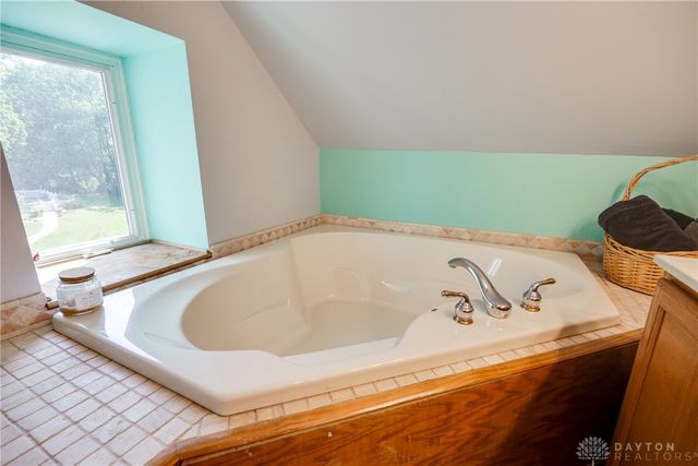 350 Somerset Lane, Waynesville, OH 45068