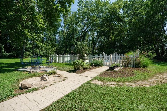 350 Somerset Lane, Waynesville, OH 45068