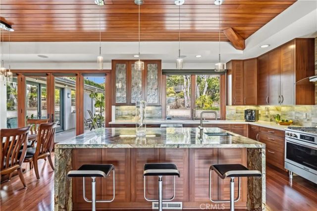 2912 Via Alvarado, Palos Verdes Estates, CA 90274