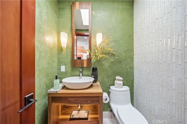 2912 Via Alvarado, Palos Verdes Estates, CA 90274