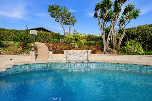 2912 Via Alvarado, Palos Verdes Estates, CA 90274