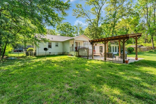 1006 Evins St, Manchester, TN 37355
