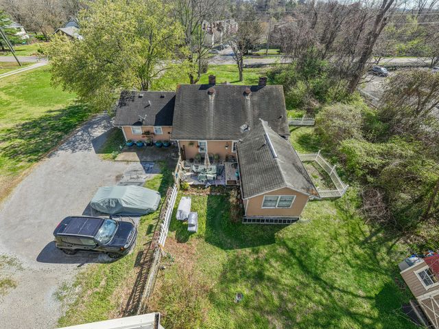 7114 Old Harding Pike, Nashville, TN 37221