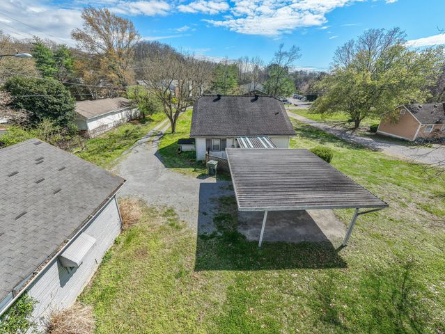 7114 Old Harding Pike, Nashville, TN 37221