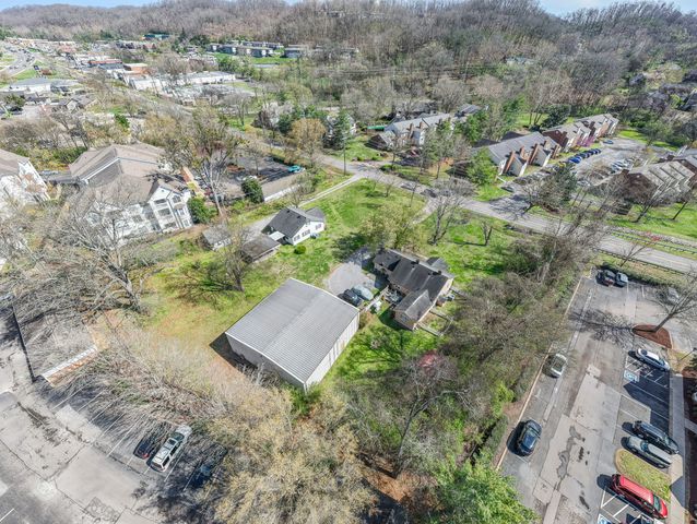 7114 Old Harding Pike, Nashville, TN 37221