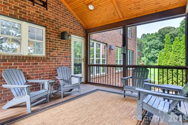 132 Parkside Lane, Mooresville, NC 28117