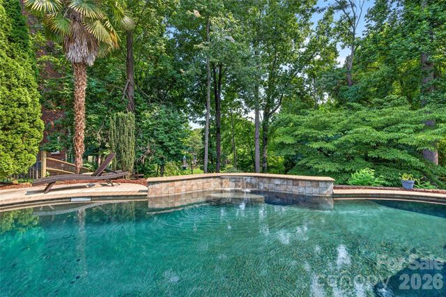 132 Parkside Lane, Mooresville, NC 28117