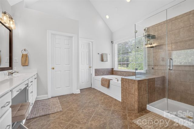 132 Parkside Lane, Mooresville, NC 28117