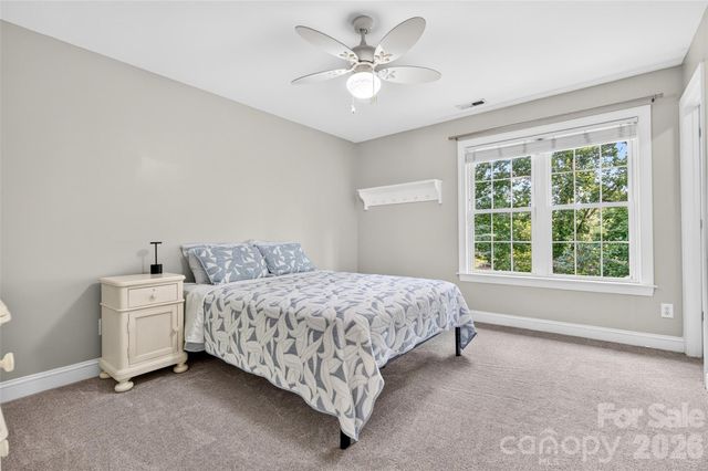 132 Parkside Lane, Mooresville, NC 28117