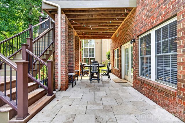 132 Parkside Lane, Mooresville, NC 28117