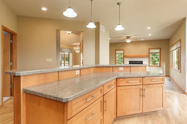 12859 Prairie Meadow Way, Belvidere, IL 61008