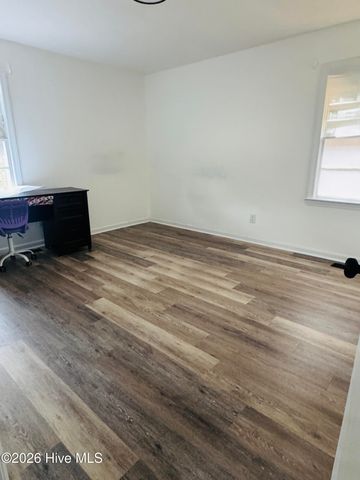 7619 Decatur Drive, Fayetteville, NC 28303