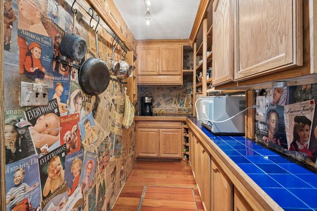 644 Schroeder Road, Coal Valley, IL 61240