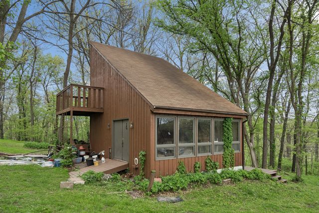 644 Schroeder Road, Coal Valley, IL 61240