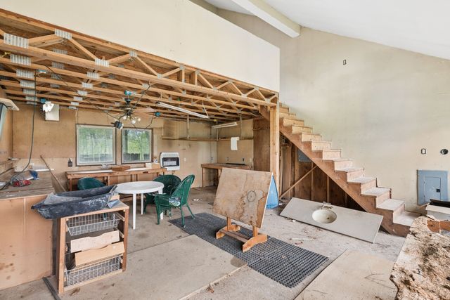 644 Schroeder Road, Coal Valley, IL 61240