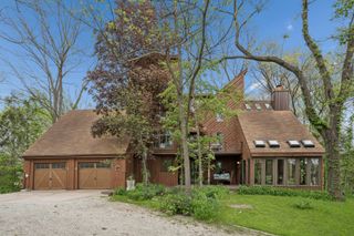 644 Schroeder Road, Coal Valley, IL 61240