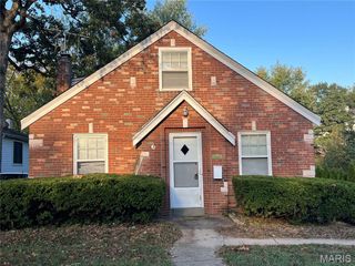 2521 Cecelia Avenue, Brentwood, MO 63144