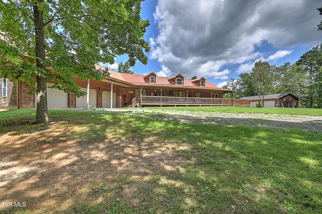 1374 West Allens Bridge Road, Greeneville, TN 37743