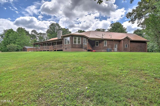 1374 West Allens Bridge Road, Greeneville, TN 37743