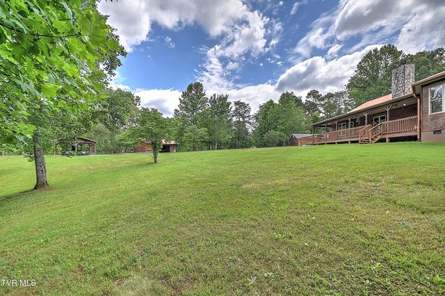 1374 West Allens Bridge Road, Greeneville, TN 37743