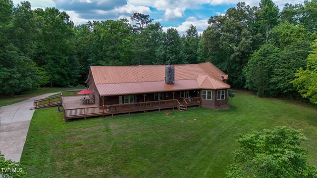 1374 West Allens Bridge Road, Greeneville, TN 37743