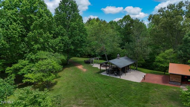 1374 West Allens Bridge Road, Greeneville, TN 37743