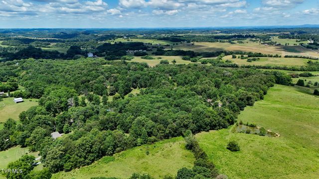 1374 West Allens Bridge Road, Greeneville, TN 37743