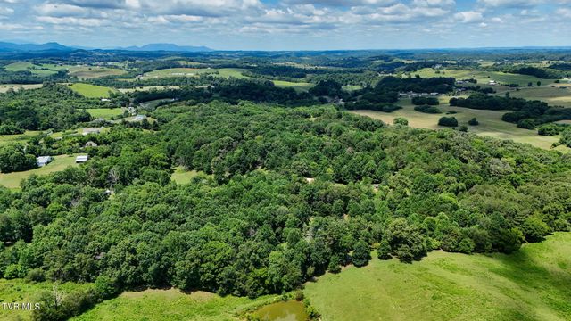 1374 West Allens Bridge Road, Greeneville, TN 37743