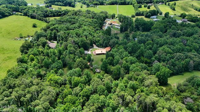 1374 West Allens Bridge Road, Greeneville, TN 37743