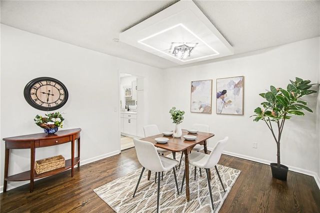 619 E 109th Terrace, Kansas City, MO 64131