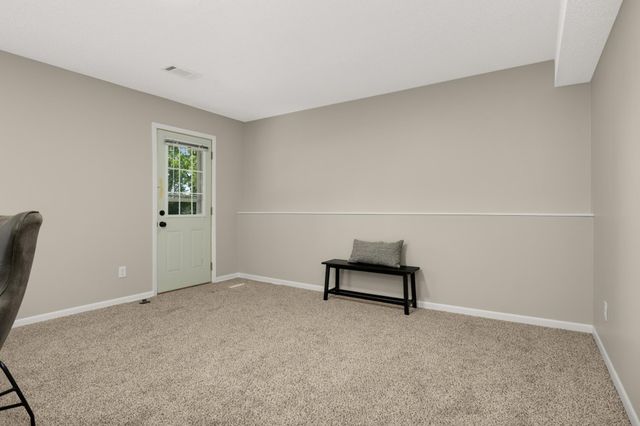 22155 Beaumont Way, Farmington, MN 55024