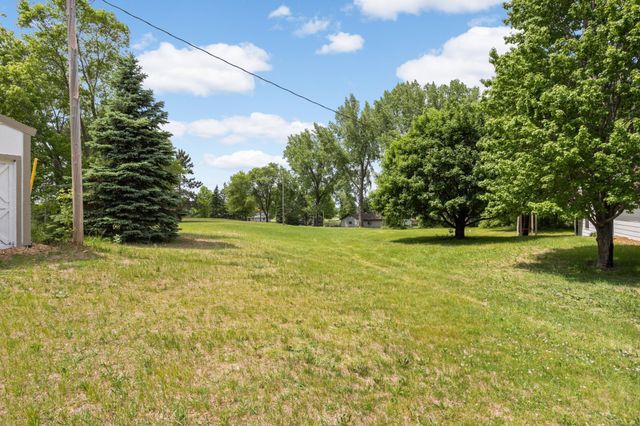 22155 Beaumont Way, Farmington, MN 55024