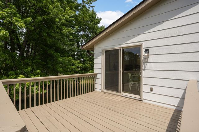 22155 Beaumont Way, Farmington, MN 55024
