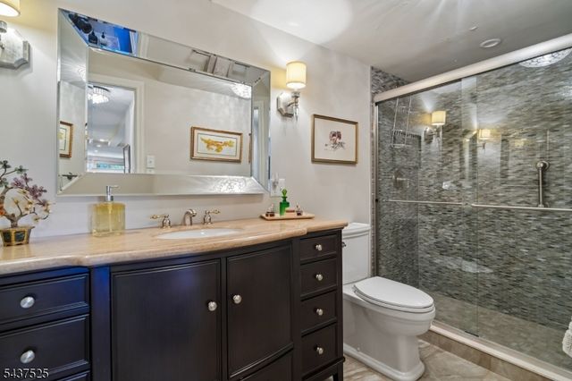 11 Euclid Ave 6C, Summit City, NJ 07901