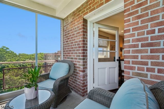 11 Euclid Ave 6C, Summit City, NJ 07901