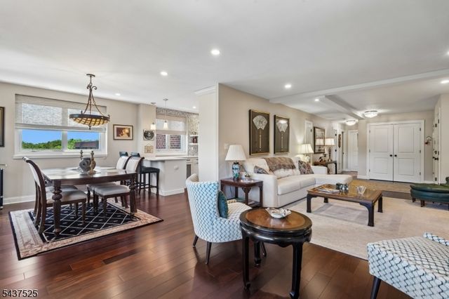 11 Euclid Ave 6C, Summit City, NJ 07901