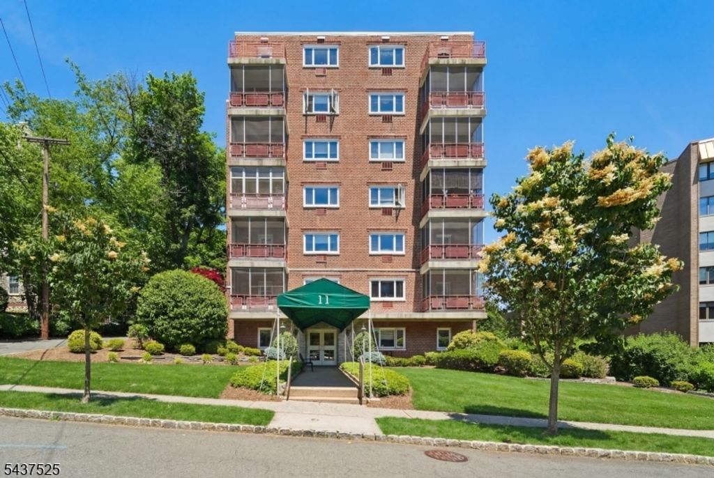 11 Euclid Ave 6C, Summit City, NJ 07901
